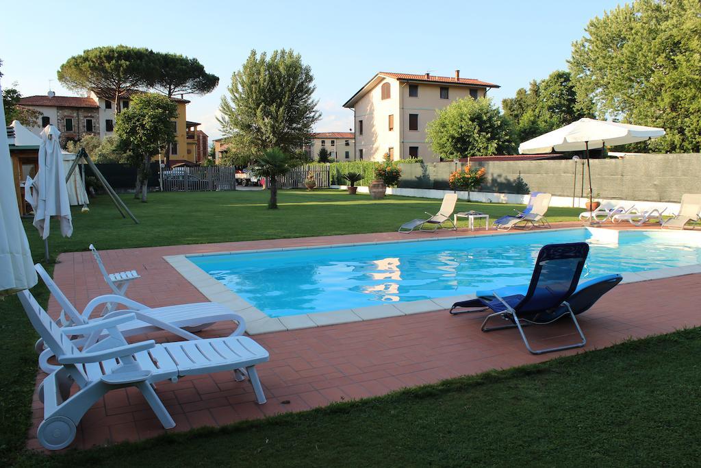 B&B Il Casale Di Nanni Lucca Kültér fotó